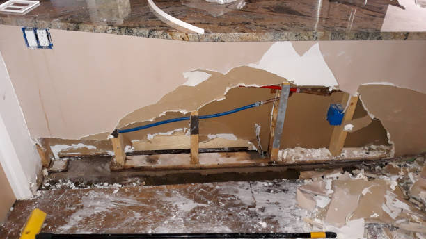 Best Water damage mitigation services  in Coweta, OK